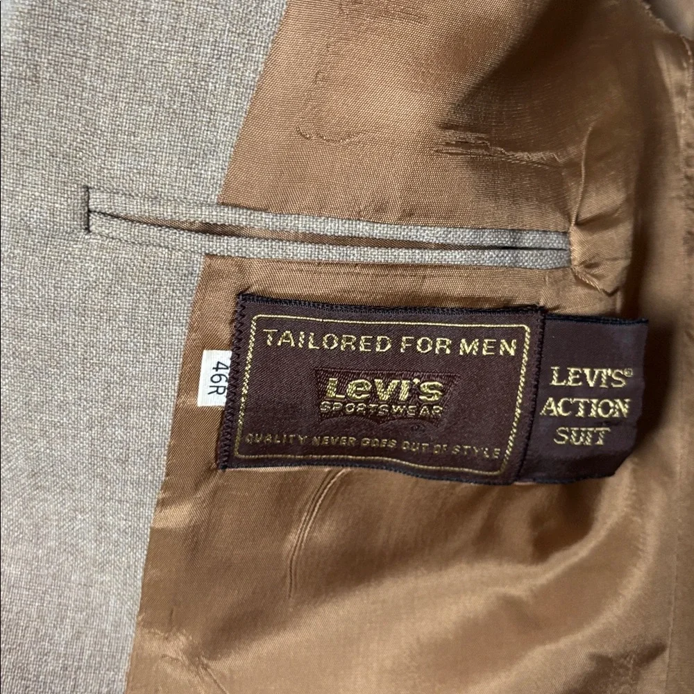 Vintage Levi’s Blazer Action Suit Jacket Tan‎ Beige Brown Size 46R